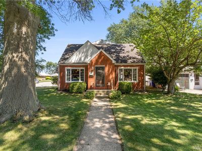 117 Emerald Dr