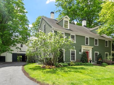 44 Andover St