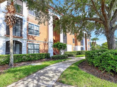 8387 38th Street Cir E UNIT 305