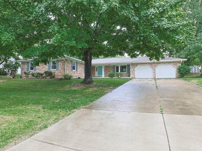 Property at 29 Heatherwood Ct, Monroe, OH