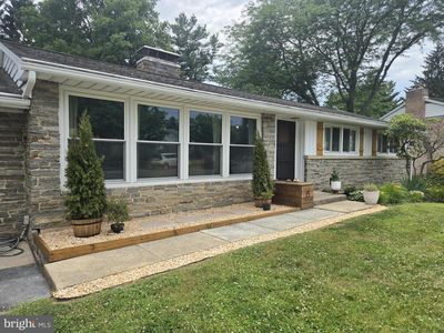 15 Center Dr