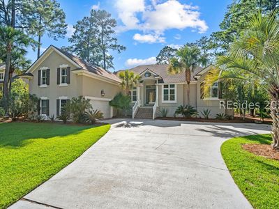 11 Belfair Point Dr