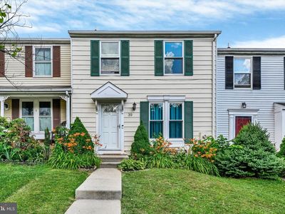 39 Rader Ct