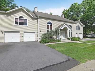 6 Village Cove