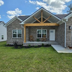 604 Cripple Creek Cir