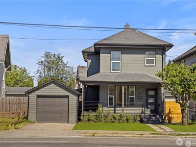 709 S Spraque Ave