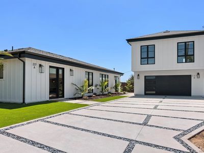 227 Hill Dr