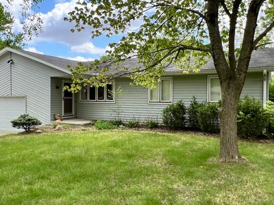 1207 W Dianne Ln