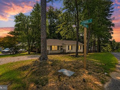 673 Grenada Ln
