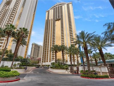 125 E Harmon Ave #3016