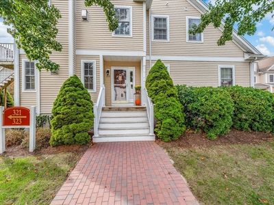 319 Hampton Way Unit 319