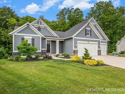 5906 Glencroft Ct SE