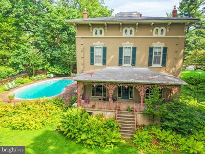 424 W Waverly Rd
