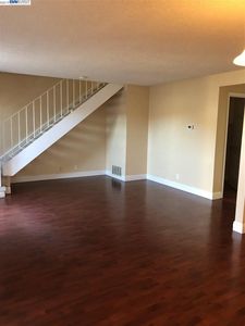 2503 Bishop Ln