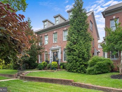 6006 New Hampshire Ave NE
