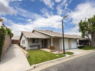 26801 Circle Of The Oaks