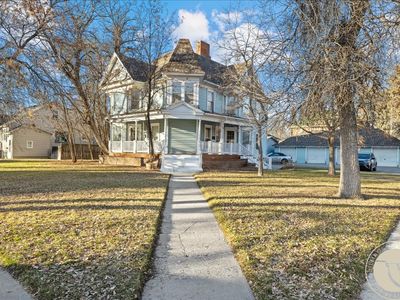 105 Yellowstone Ave