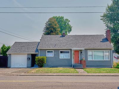 210 N 1st Ave