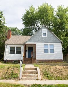 2703 College Ave