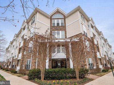24701 Byrne Meadow Sq APT 211