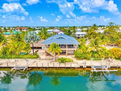 1044 Lagoon Dr