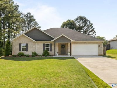 Property at 17499 Jones Rd, Athens, AL