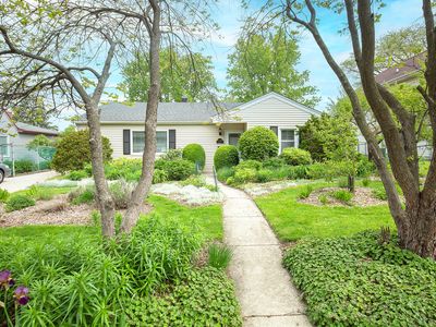 Property at 440 E Maple St, Lombard, IL