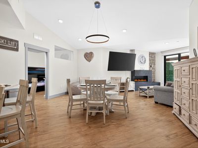 144 SKI IDLEWILD Road #2404