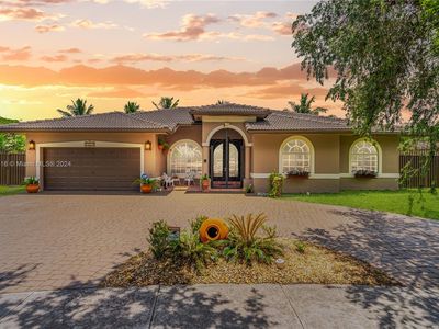 9044 NW 172nd Ter