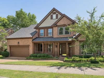416 Mackenzie Way