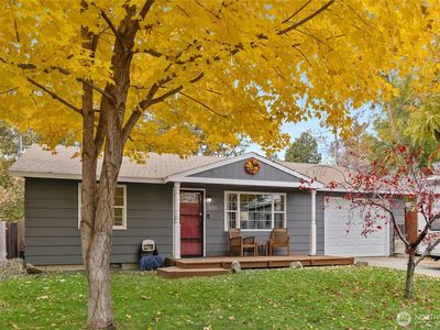 1315 N Delphine Street