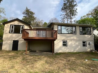 120 Hillside Rd
