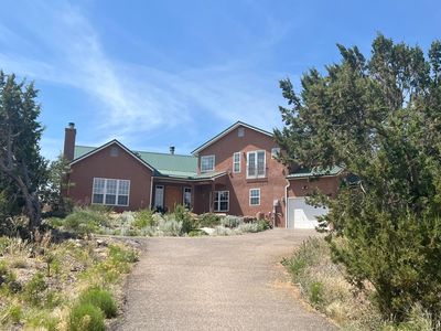 16 Vista Encantada Dr