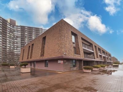 209-33 26th Avenue UNIT 1H