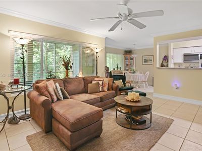 2440 NW 33rd St APT 1803