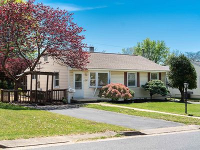 124 James Ave