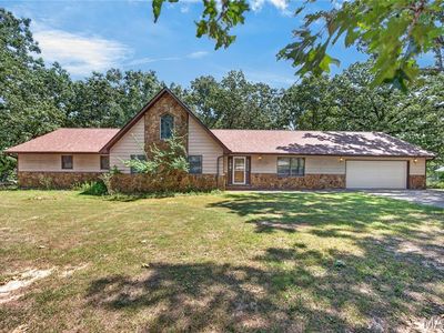 104 Lincoln Ln