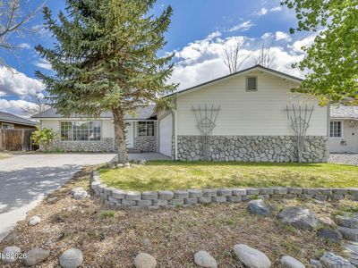 1381 Spooner Dr