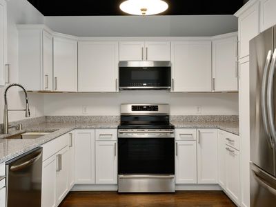 500 Robert St N UNIT 604