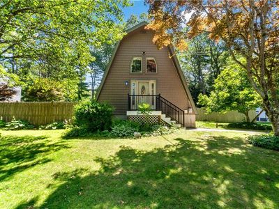 Property at 10 Partridge Dr, Exeter, RI