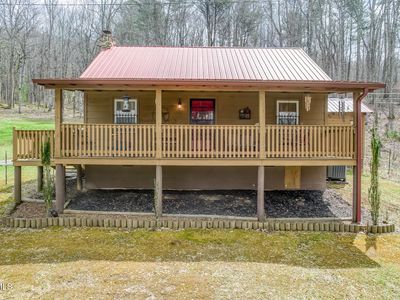 501 Two Branch Ln