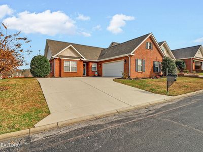 7038 Winter Oaks Way