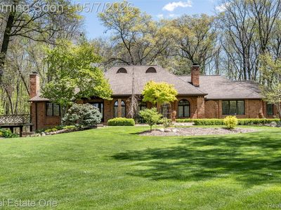785 Old Milford Farms