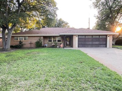 1441 Dallas St