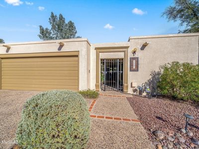 6807 E Dorado Ct