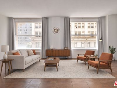 215 W 7th St APT 307