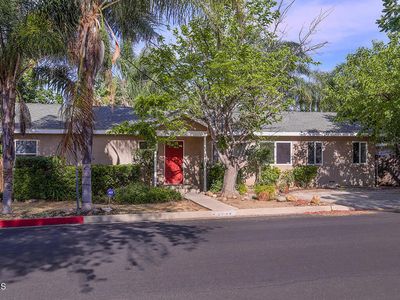 22158 Schoolcraft St