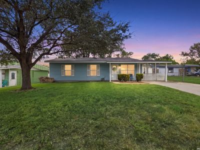 179 SEACOMBER PL