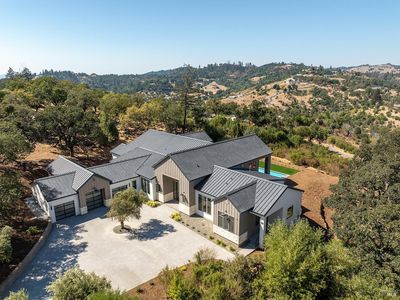 3979 Clearbrook Court