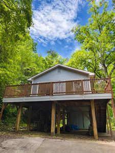 272 Dehart Mill Rd